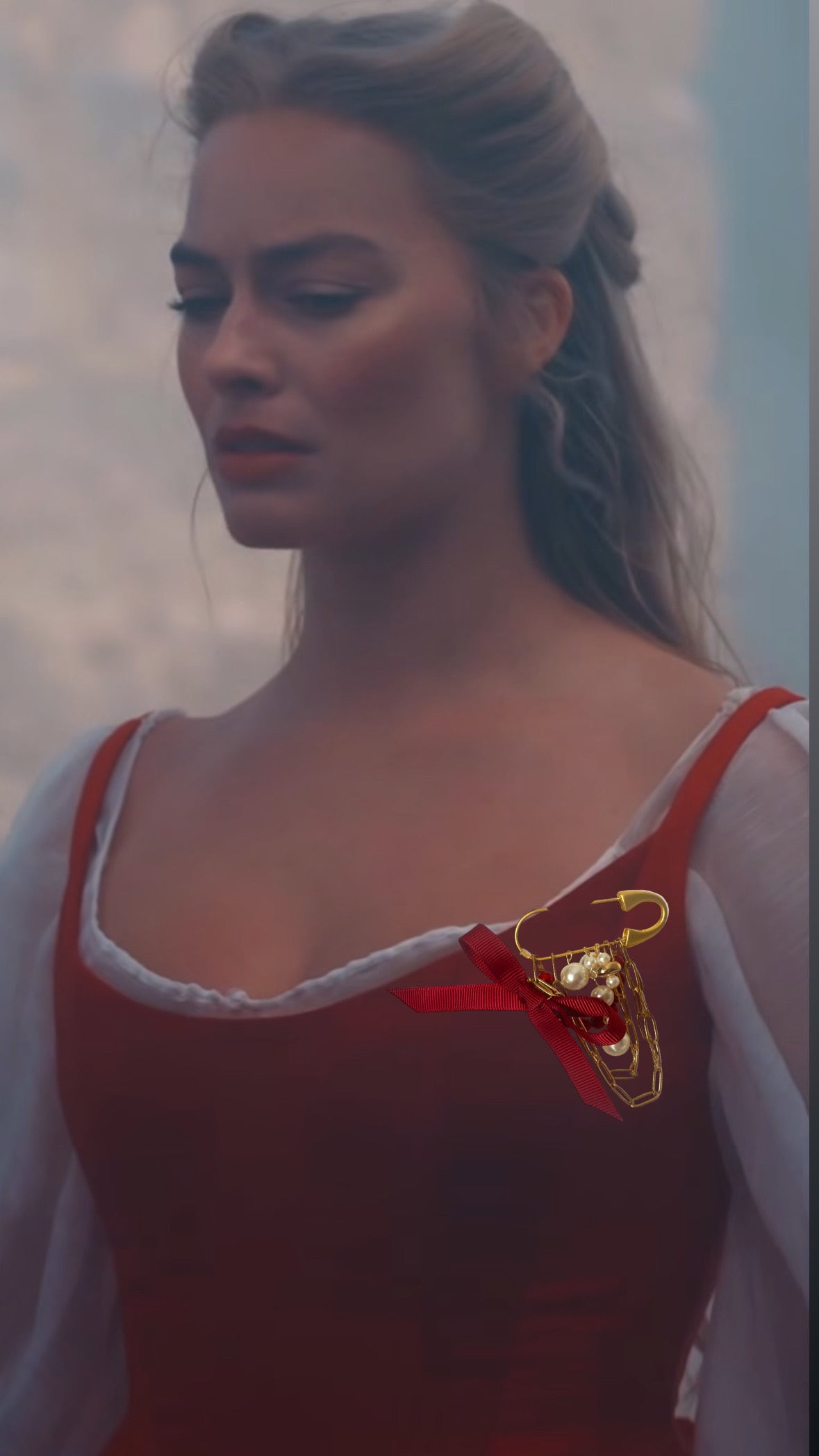 Брошка "Scarlet Muse" GOLD