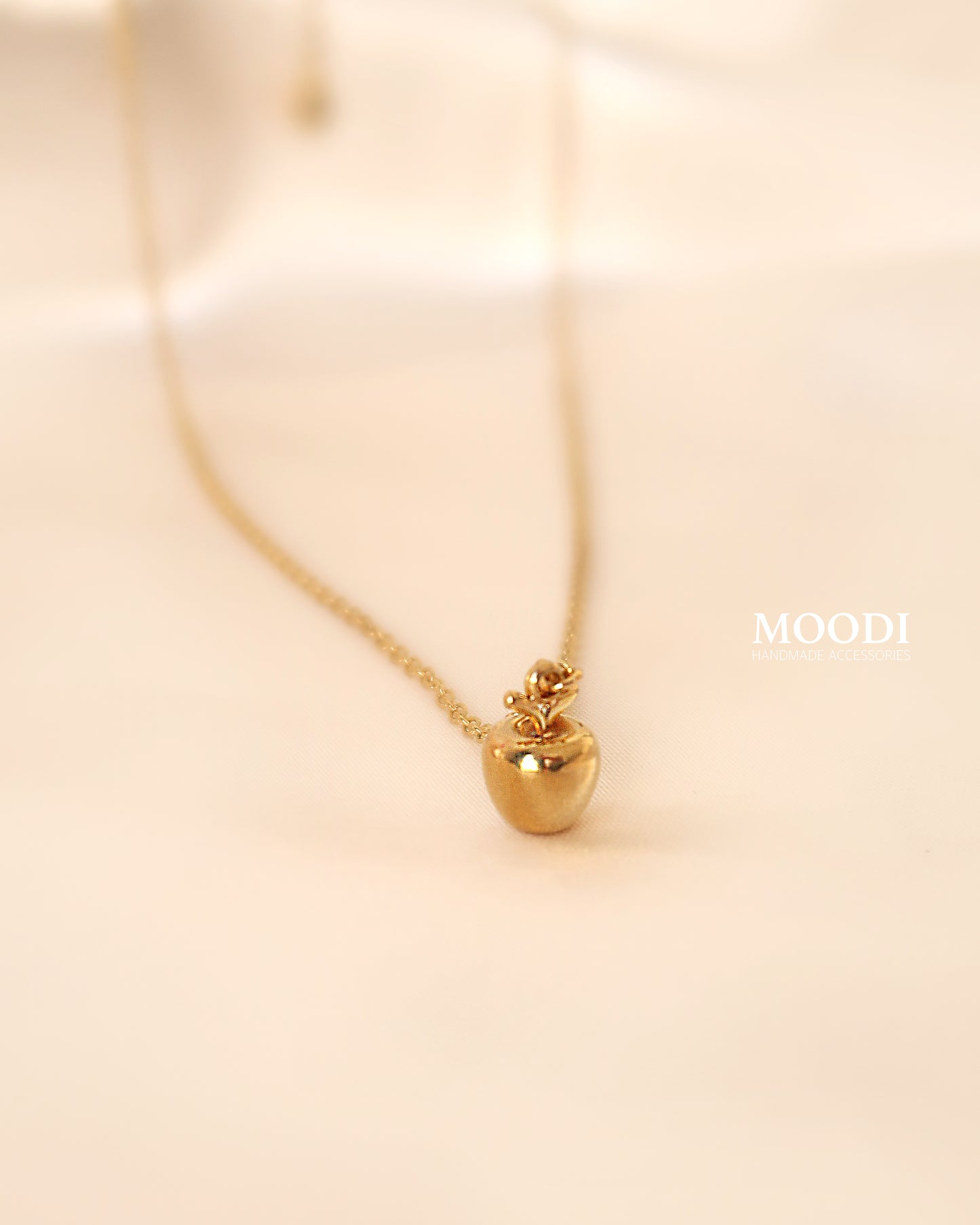 Колие Golden "Apple"