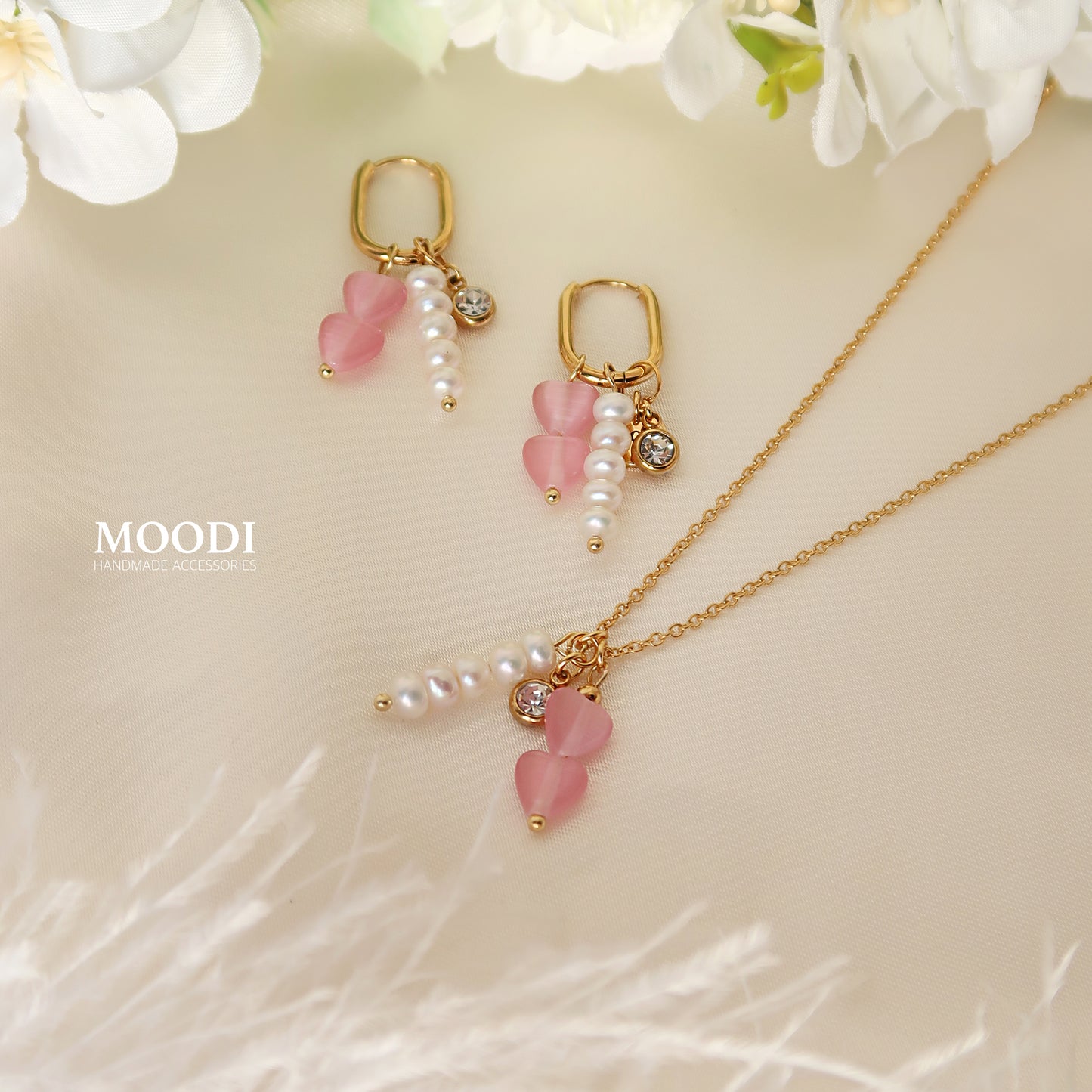 Колие "Pinky Love"