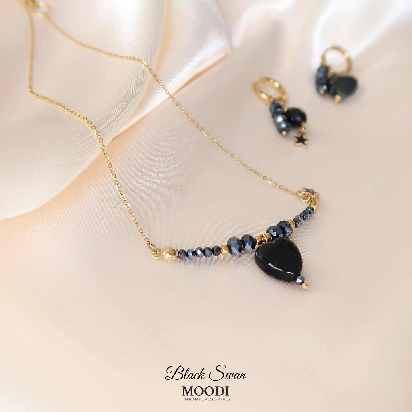 Колие "Black Swan"