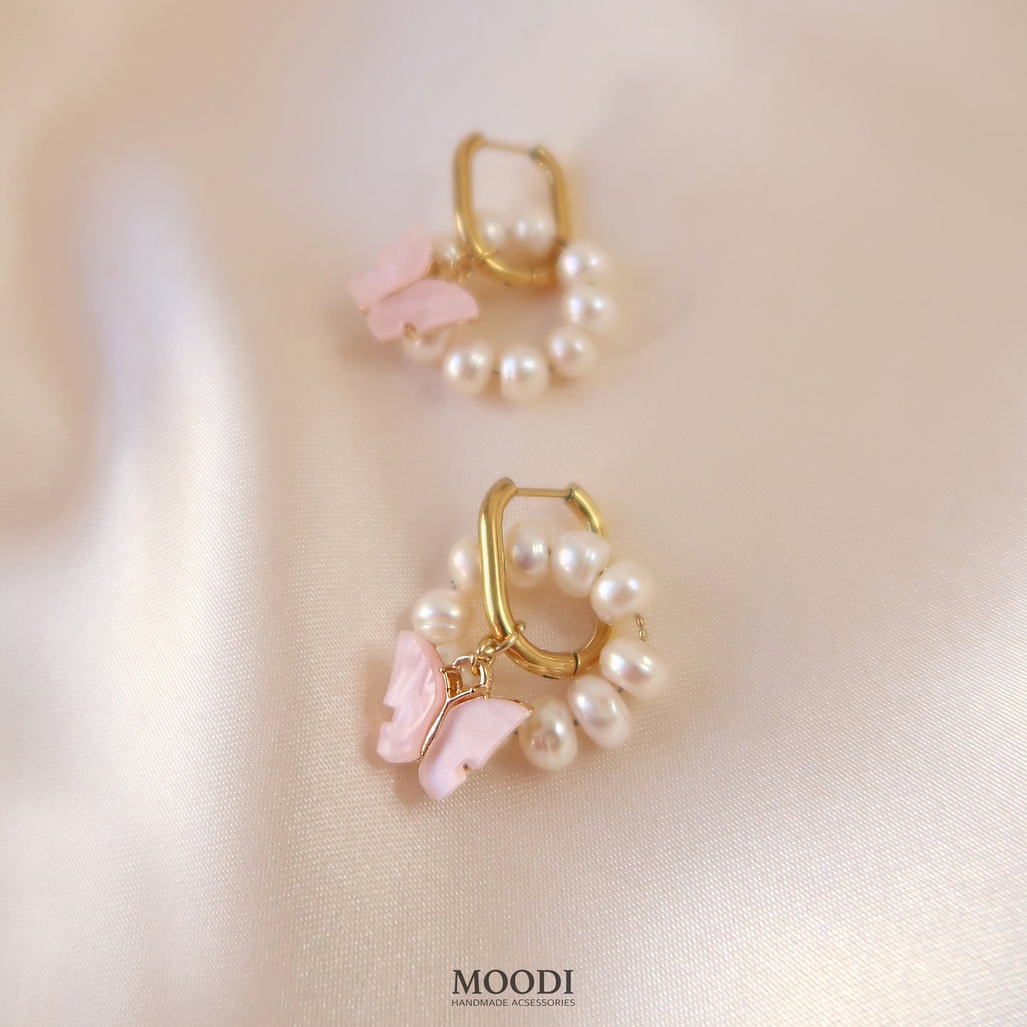 Обеци "Butterfly Elsa"