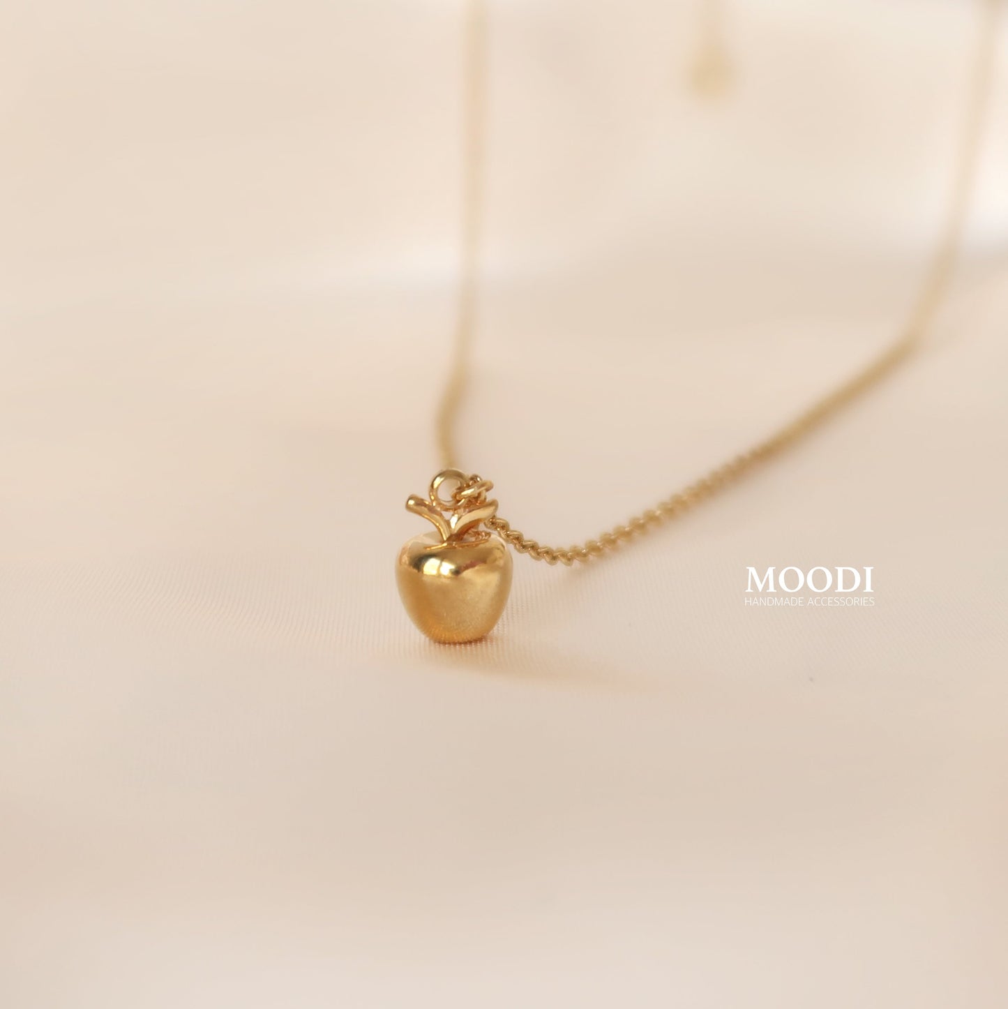 Колие Golden "Apple"