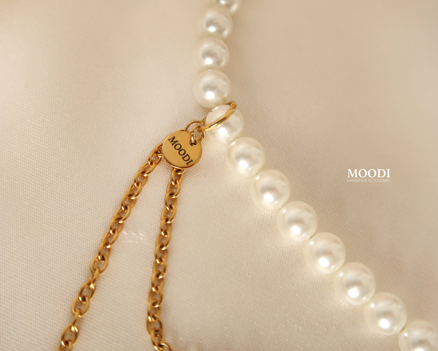 Kолие "Big Secret"