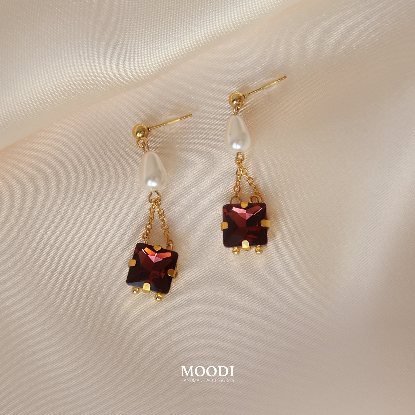 Обеци "Nocturna"