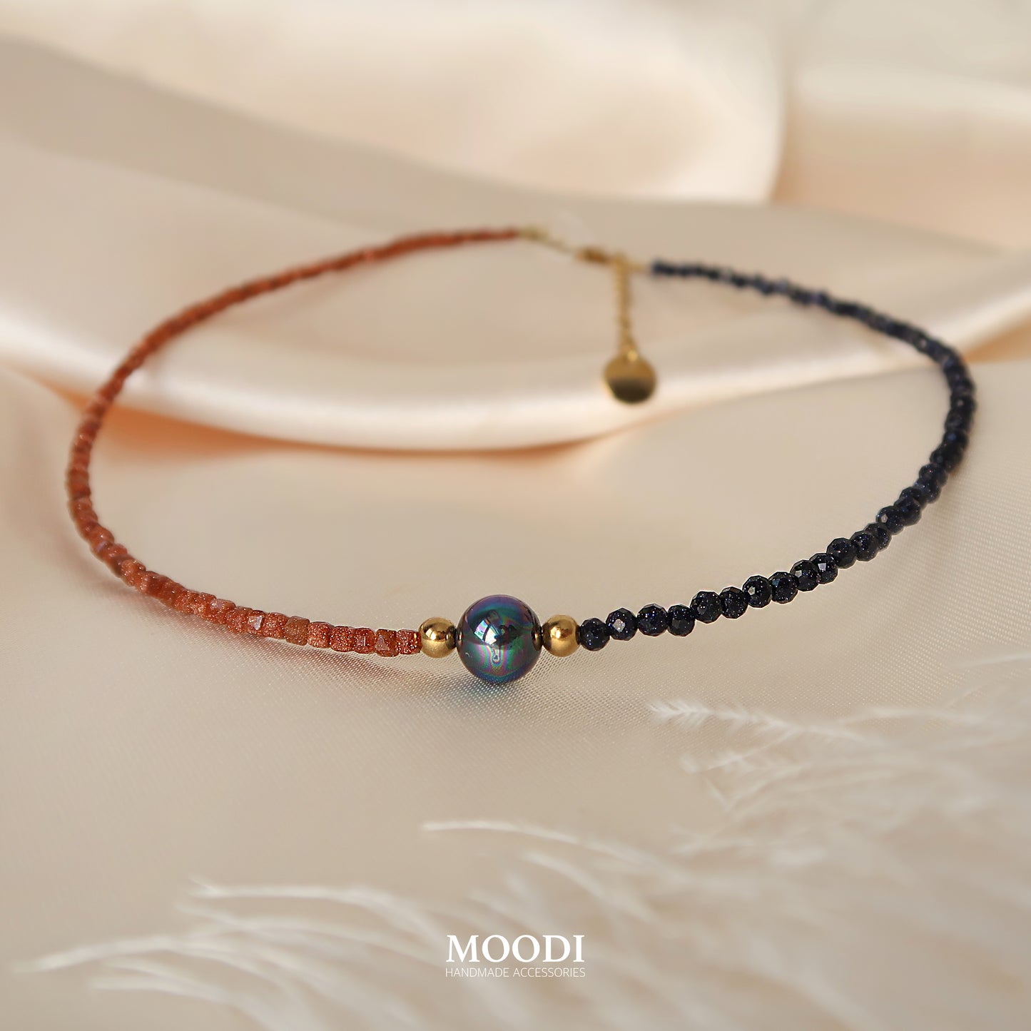 Колие "Cosmic Balance"