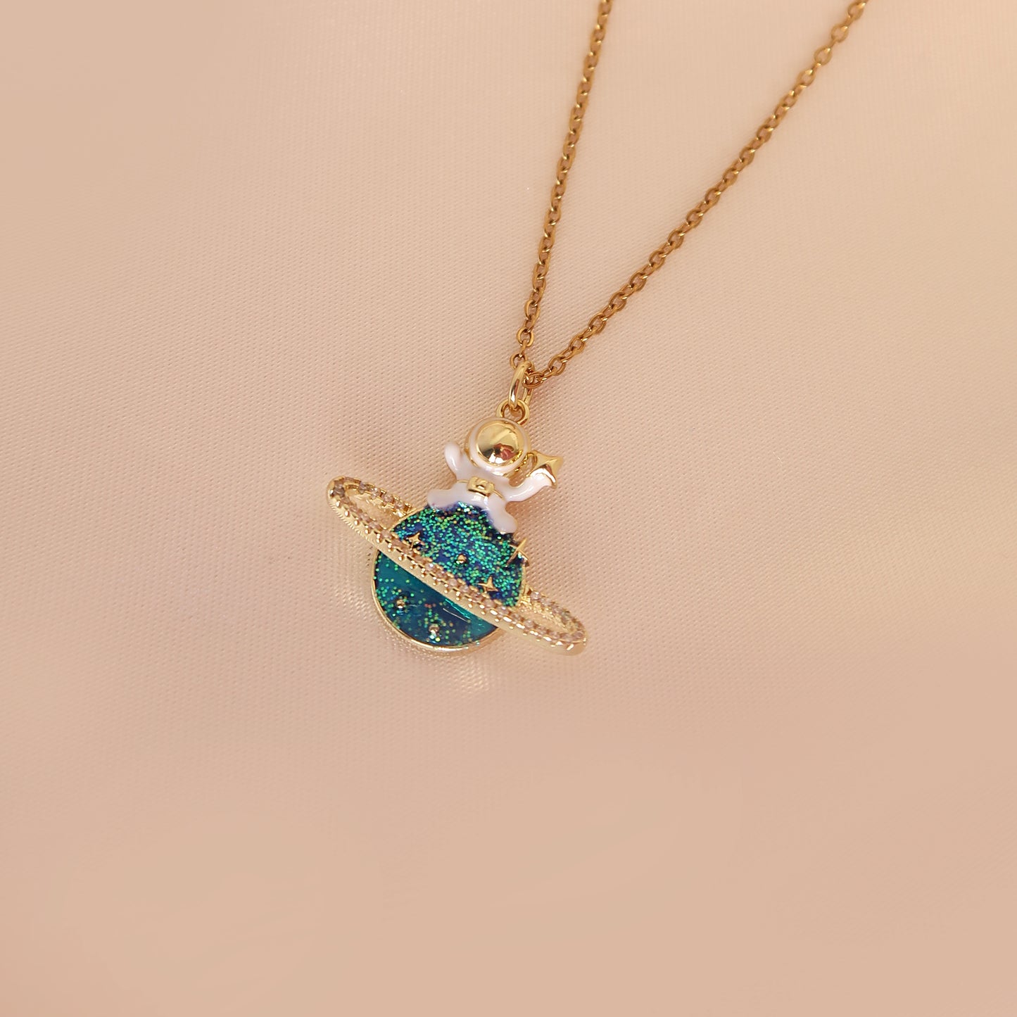 Колие "Spaceman"