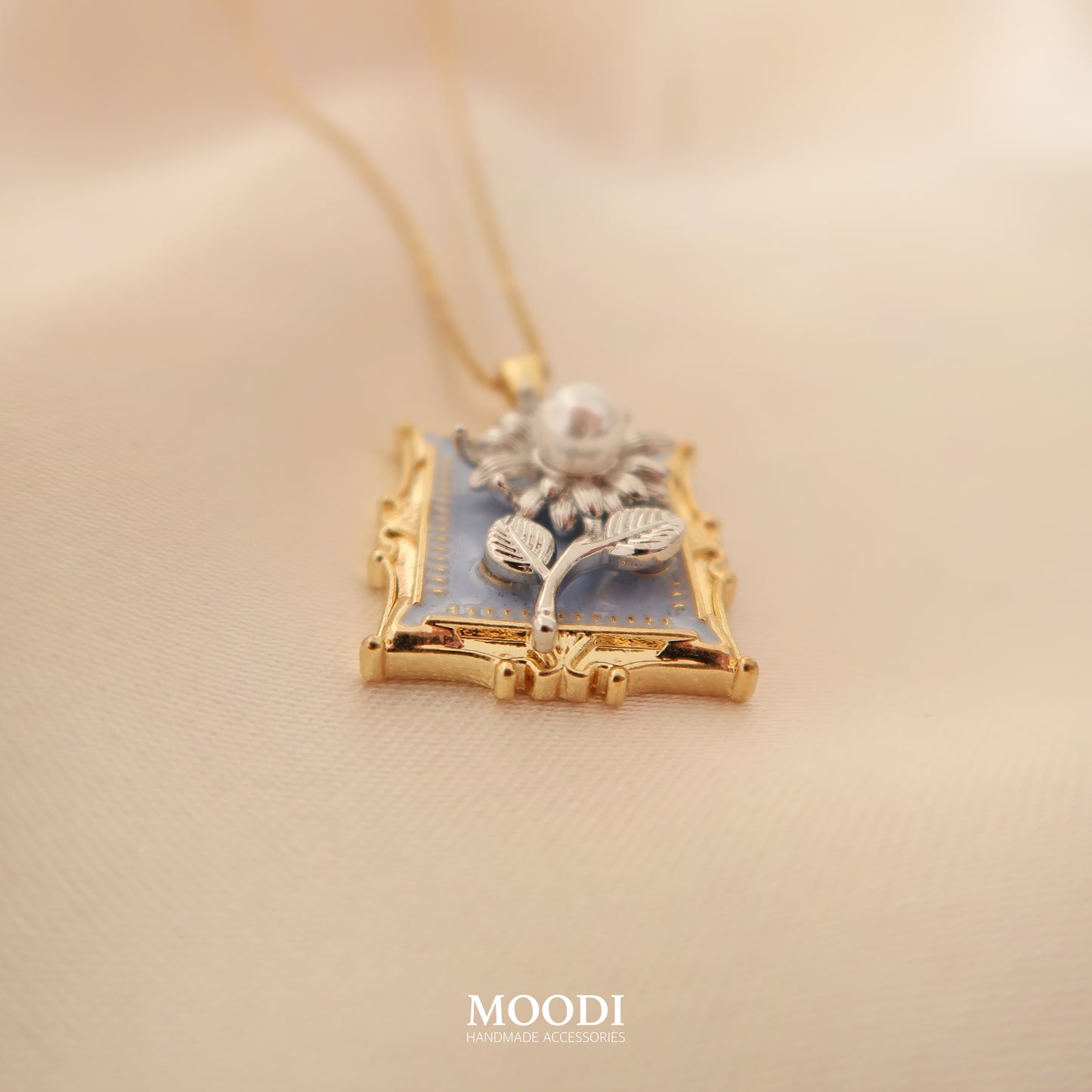 Колие "Pearl Mist flower"