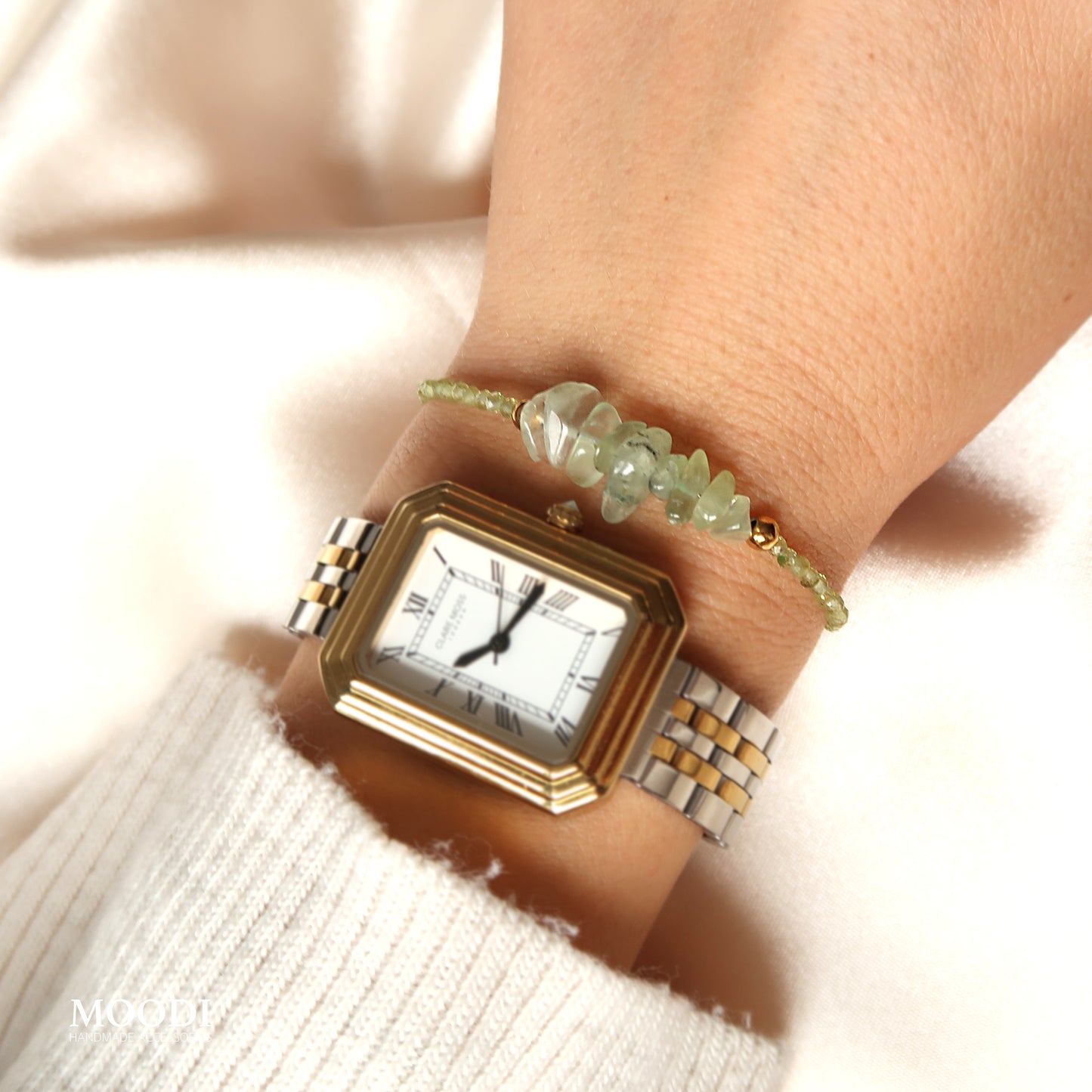 Гривна с камъни Пренит 3