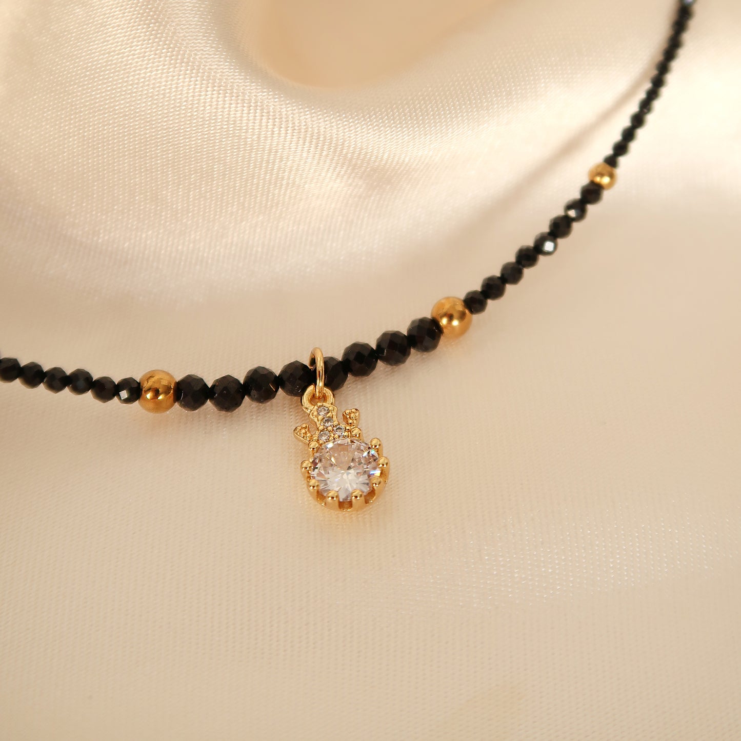 Колие от Черен Турмалин "Shine in Black"