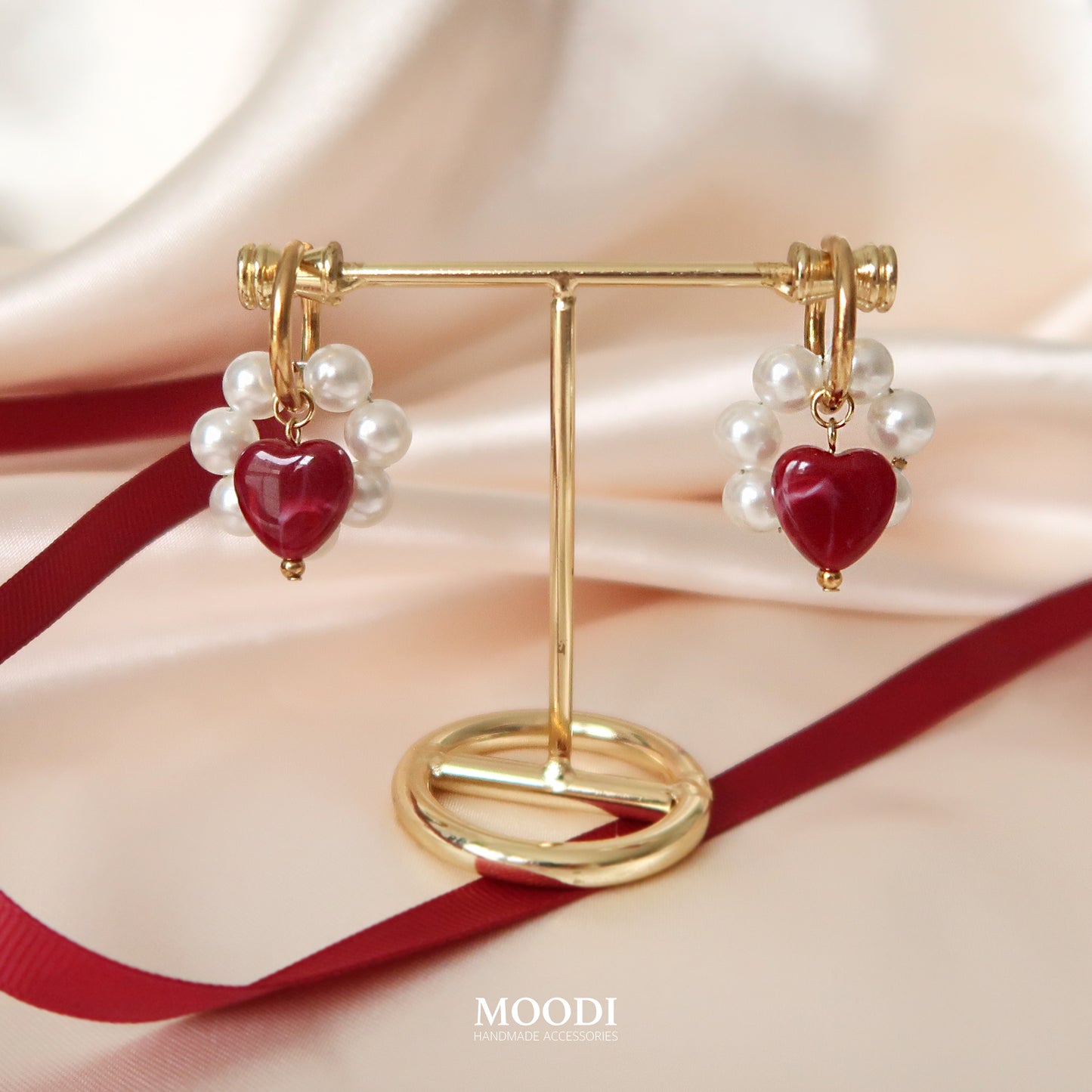 Red luxury heart earrings