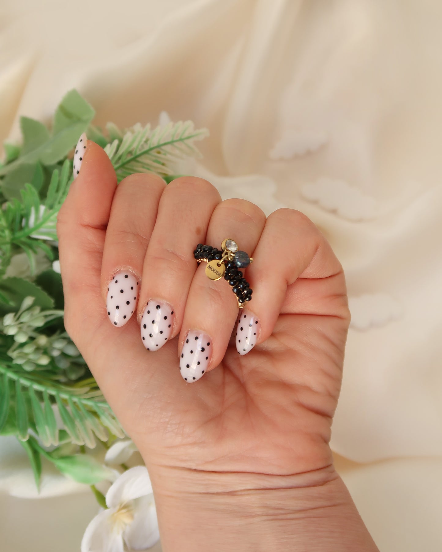 Black Swarovski 3 charm Ring