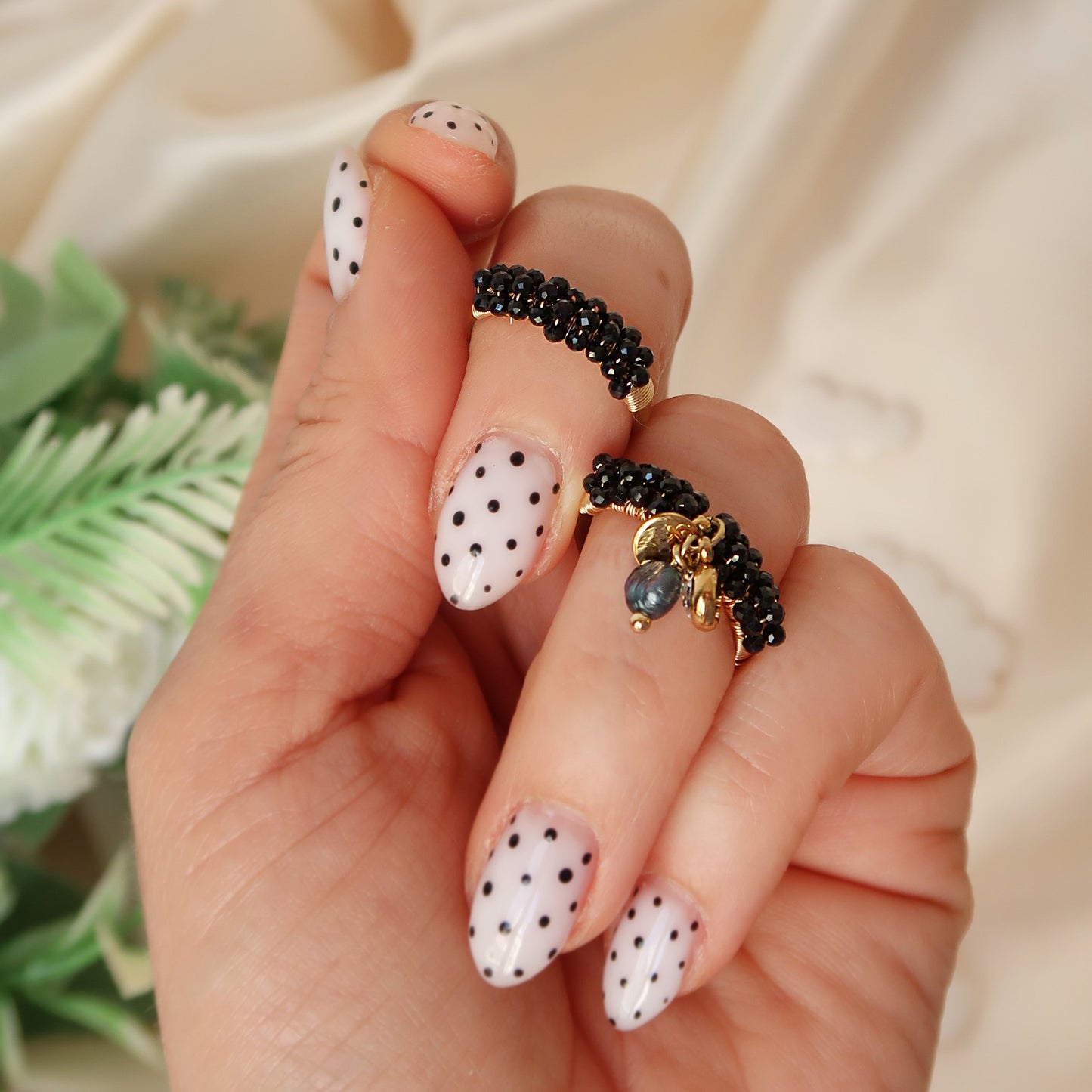 Black Swarovski 3 charm Ring