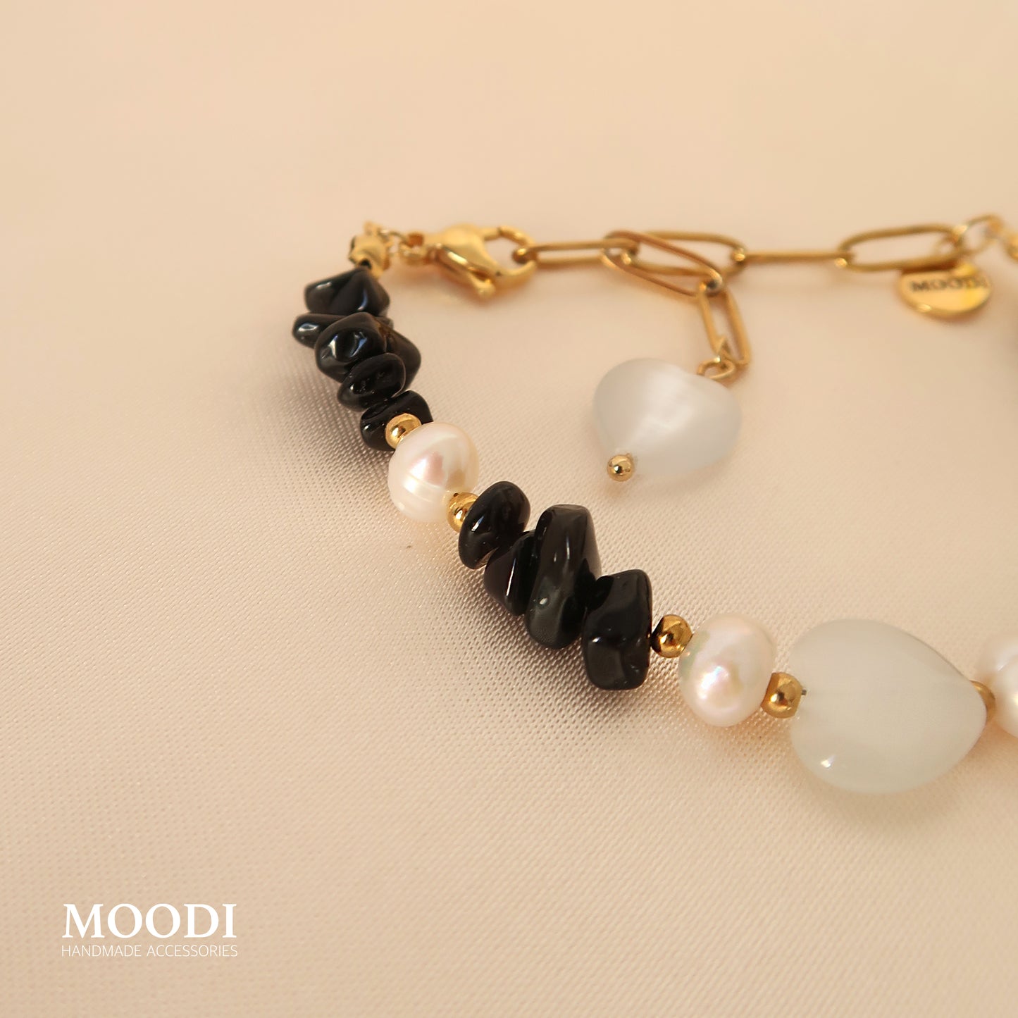 Гривна "Linda" с Черен Обсидиан