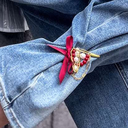 Брошка "Scarlet Muse" GOLD