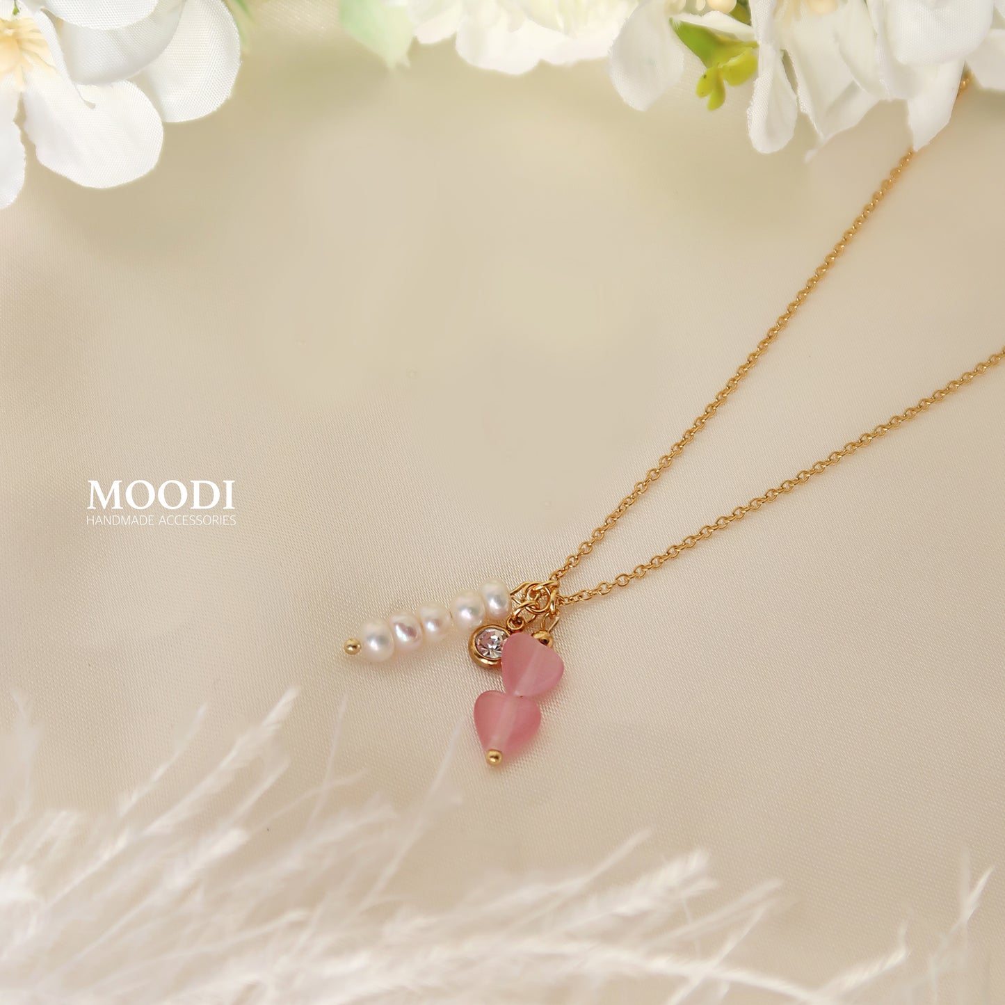 Колие "Pinky Love"